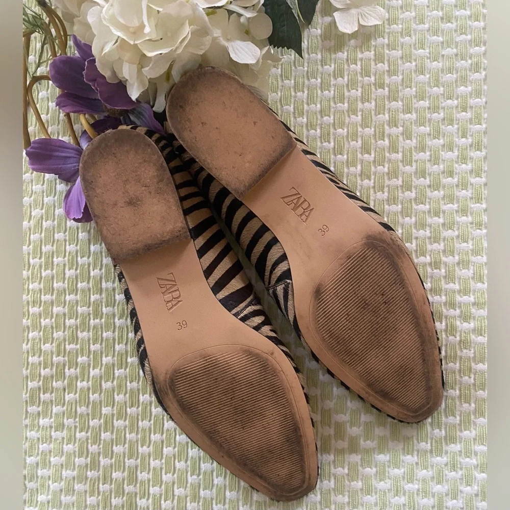 💝Zara Calf Hair Zebra Print Loafers💝 - Picture 5 of 9